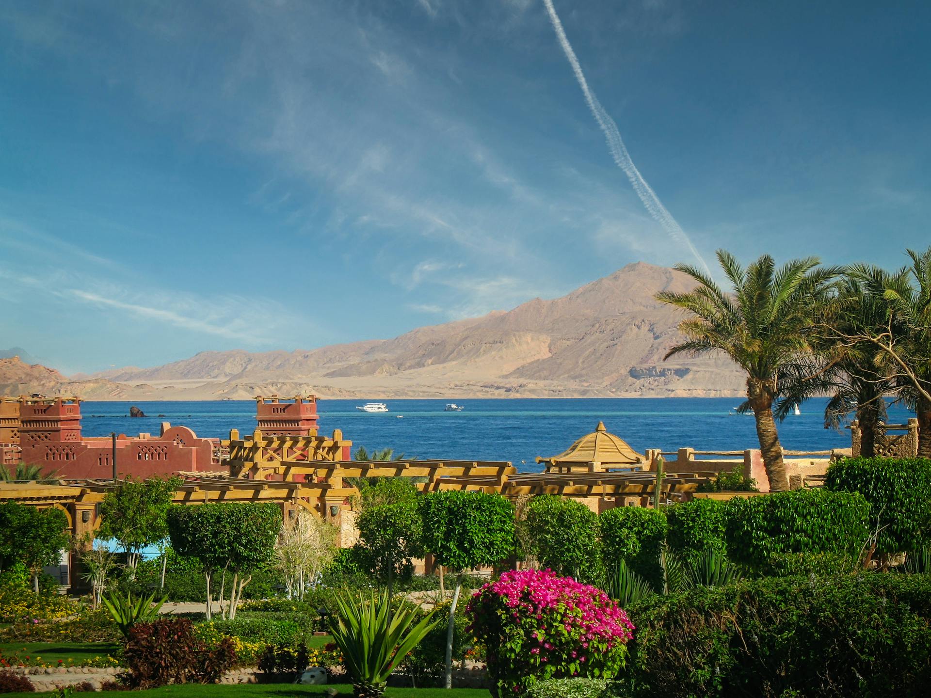 Scenic view of Egypt's Red Sea coastline